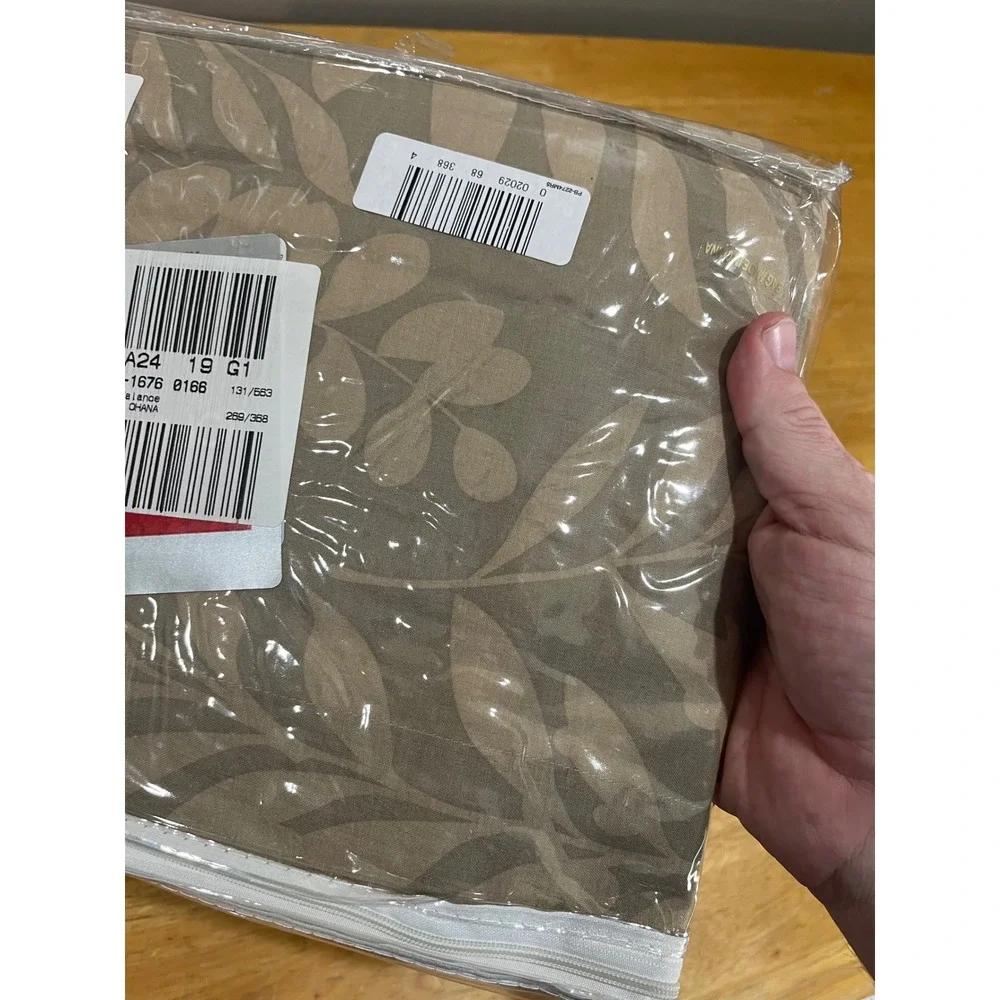 JCPenney‎ Home Collection Ohana Valance 80x16 Tan Brown Leaf Print 722-1676 NIP